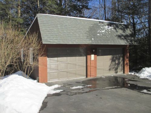 38 Hallwood Dr, Keene, NH 03431-8113