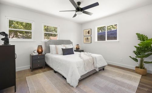 1909 Belford Dr, Austin TX  78757-8205 exterior