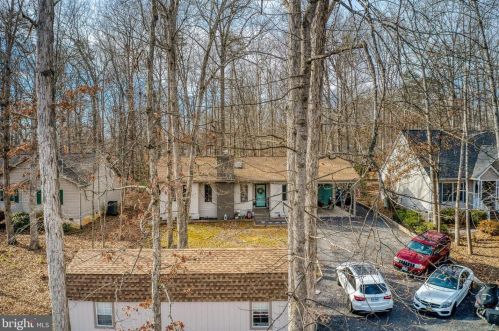 606 Mt Pleasant Dr, Locust Grove VA  22508-5112 exterior
