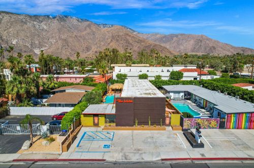1333 Indian Canyon Dr, Palm Springs, CA 92262-4877