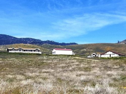 12955 Back Canyon Rd, Caliente, CA 93518-3402