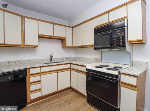 3310 Leisure World Blvd, Silver Spring, MD 20906-5657