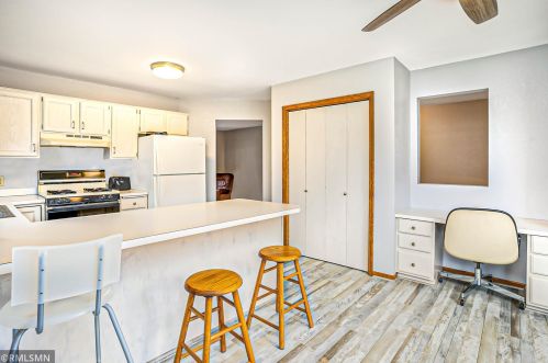 4398 Braddock Trl, Saint Paul MN  55123-1980 exterior