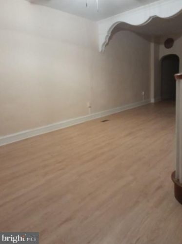 1629 Maryland St, Camden, NJ 08104-1628