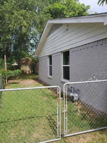 5125 Susan Lee Ln, Fort Worth TX  76180-6851 exterior