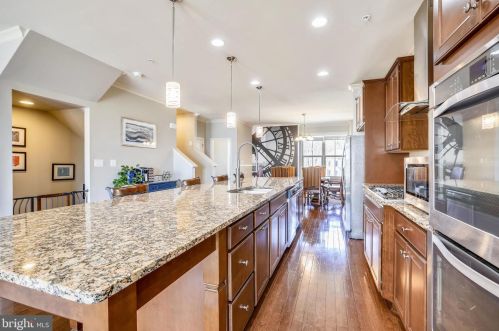 13782 Foggy Glen Dr, Silver Spring MD 20906 exterior