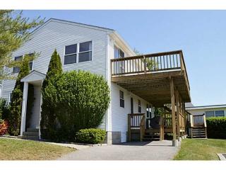 23 Angell Rd, South Kingstown, RI 02882-5171