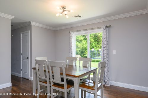 48 Hosford Ave, Leonardo NJ  07737-1738 exterior