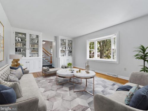 355 Richland Dr, Lancaster PA  17601-3631 exterior