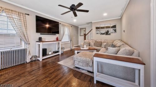 123 Bartholdi Ave, Kinnelon, NJ 07405-1460