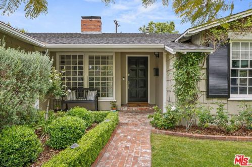4850 Longridge Ave, Van Nuys, CA 91423-2117