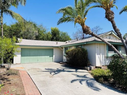 1522 Larwood Rd, Lemon Grove, CA 91945-4037