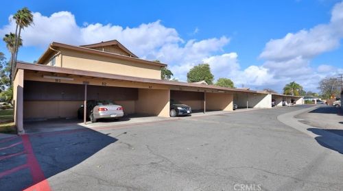 1602 King St, Santa Ana CA  92706-3260 exterior