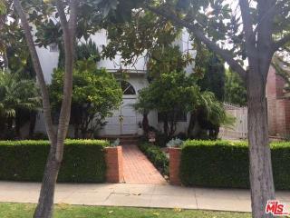 848 Gretna Green Way, Los Angeles CA  90049-5223 exterior