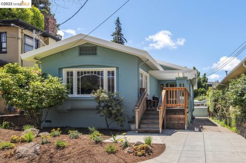 2718 Russell St, Berkeley, CA 94705-2318