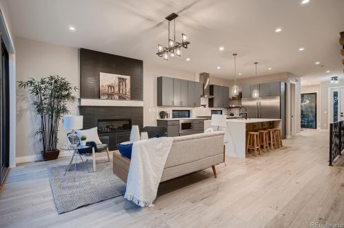 3949 Lipan St, Denver CO 80211-2547 exterior