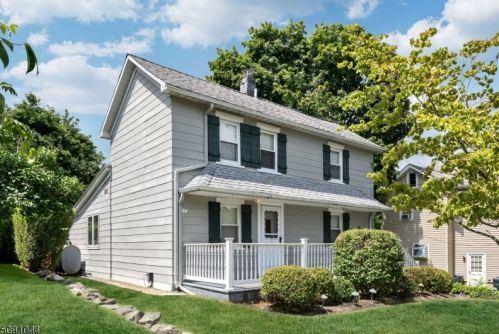 13 Barone St, Netcong, NJ 07857-1602