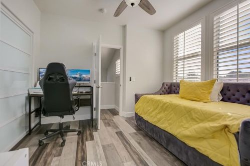 1126 Positano Ave, Anaheim CA  92808-1533 exterior