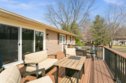 4305 Dunrovin Ln, Saint Paul MN 55123-1727 exterior