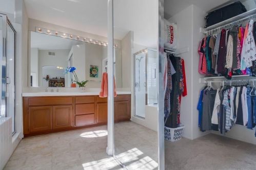 2520 La Costa Ave, Chula Vista CA  91915-1408 exterior