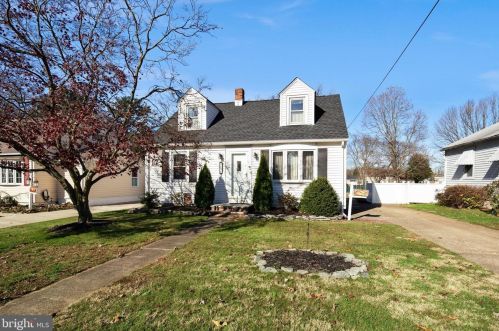 124 Sherwood Ave, Trenton, NJ 08619-4316