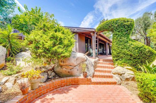 1352 Pine Dr, El Cajon, CA 92020-7253