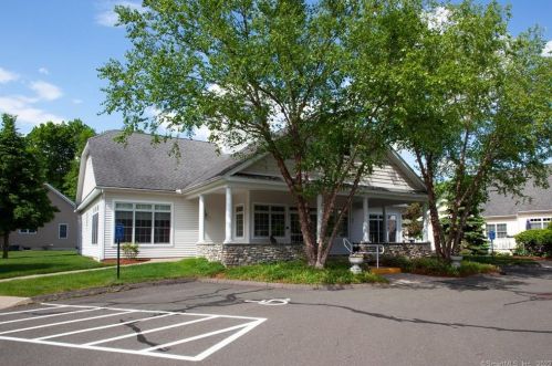 37 Hunt Glen Dr, Granby CT  06035-2634 exterior