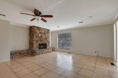 3605 Bryn Mawr Dr, Irving TX  75062-4594 exterior