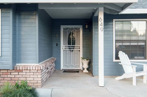 649 Black Oak Dr, Chico, CA 95926-5105