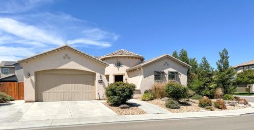 969 Glen Abbey Dr, Manteca, CA 95336-8343
