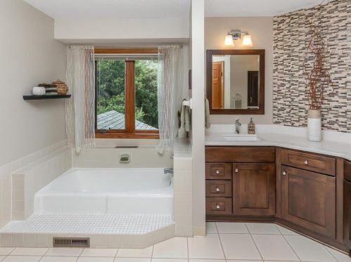 8405 135th St, Saint Paul MN  55124-9538 exterior