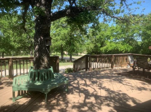 244 Nocona Dr, Nocona, TX 76255-9279