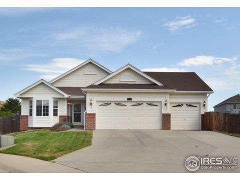 2333 Carriage Dr, Milliken CO  80543-3096 exterior