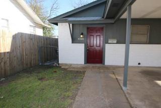 4709 Houghton Ave, Fort Worth TX  76107-6135 exterior