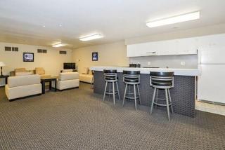 3400 Red Lion Rd, Philadelphia PA  19114-1397 exterior