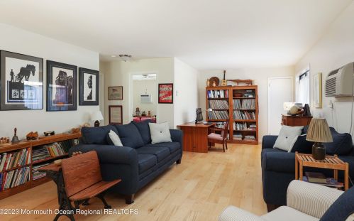 65 Lexington Ct, Tinton Falls NJ  07701-5466 exterior