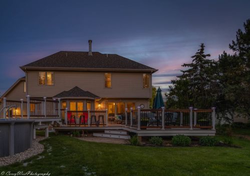 1223 Foxpointe Dr, Sycamore IL  60178-3219 exterior