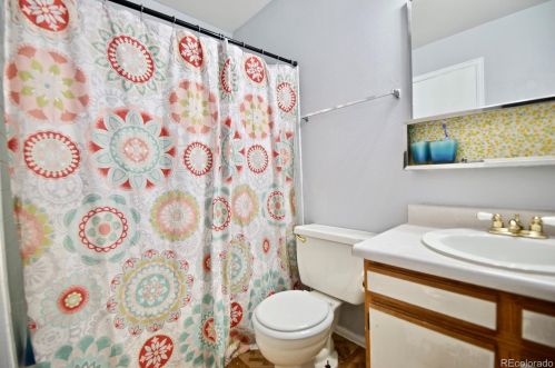 848 Naples Way, Aurora CO 80017-3170 exterior