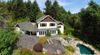 7404 255th St, Vashon, WA 98070-8000