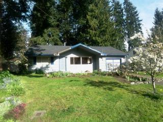 23627 101st Ave, Edmonds, WA 98020-5775