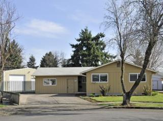 1116 Pleasant St, Springfield, OR 97477-2681