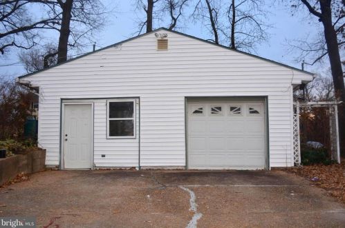 18617 Triangle St, Triangle VA  22172-1920 exterior