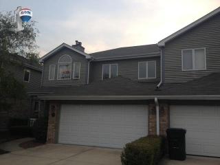 104 Meadowlark Dr, Burr Ridge, IL 60525
