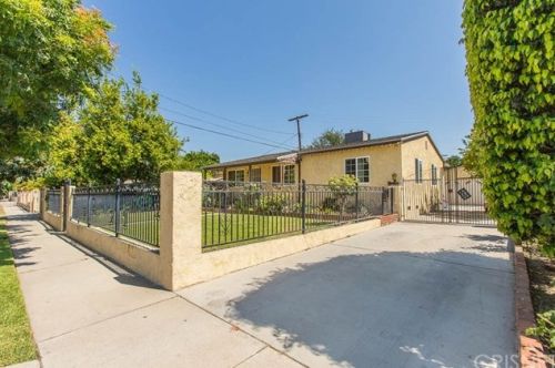 14212 Parthenia St, Van Nuys, CA 91402-3227