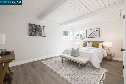 18387 Crest Ave, Hayward CA  94546-2723 exterior