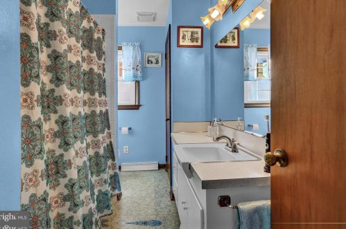 340 George St, Hanover PA 17331-1912 exterior