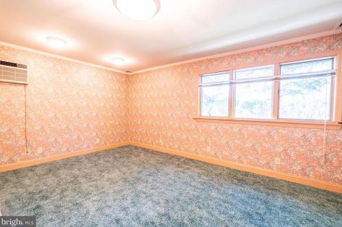 36 Nelson Ridge Rd, Princeton NJ  08540-7436 exterior