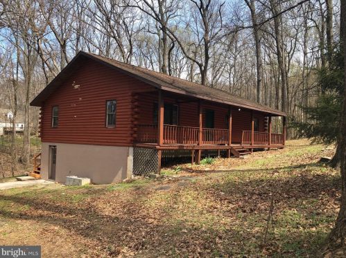 949 Bunny Ln, Harpers Ferry WV  25425-6881 exterior