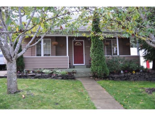 87960 9th St, Veneta, OR 97487-9712