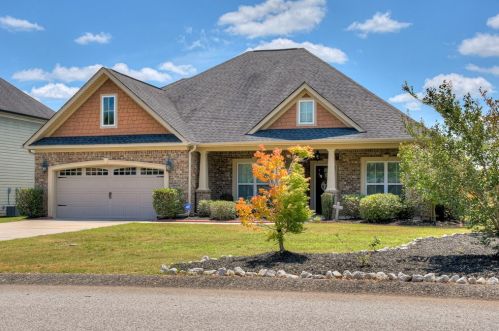 4001 Starview Ln, Evans, GA 30809-7491